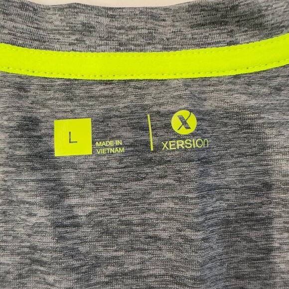 Xersion Gray Performance Wear Activewear Workout Short Sleeve Top Womens Large - Picture 3 of 5
